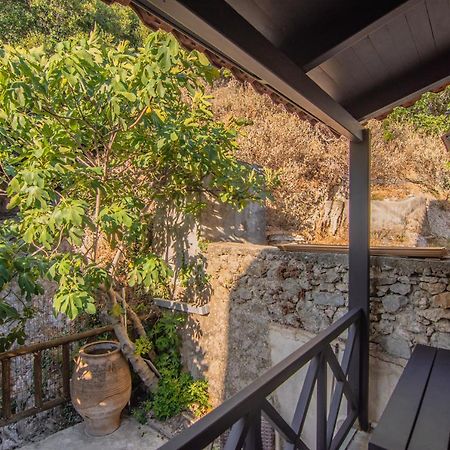 The Rooster'S House Apartment Spílion Екстериор снимка
